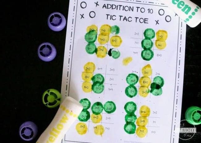 Tic Tac Toe con problema de suma, llenado usando bingo smear (juego de matemáticas de primer grado)